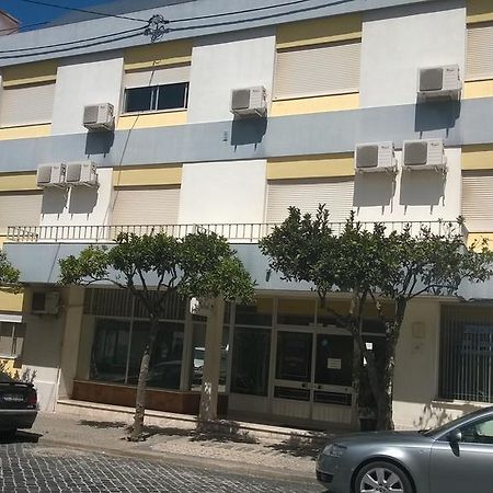 Residencial Gabriel Otel Santiago do Cacém Dış mekan fotoğraf