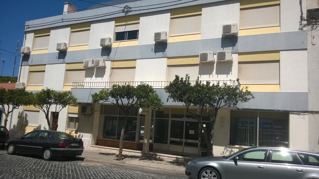 Residencial Gabriel Otel Santiago do Cacém Dış mekan fotoğraf