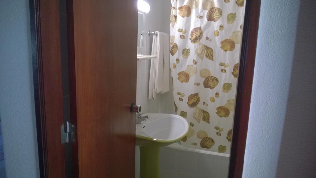 Residencial Gabriel Otel Santiago do Cacém Oda fotoğraf