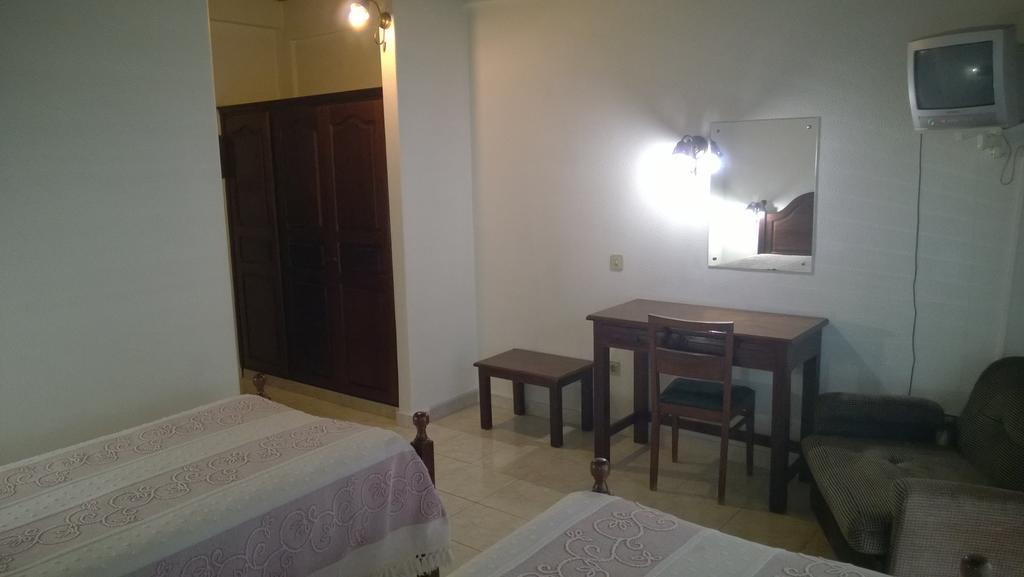 Residencial Gabriel Otel Santiago do Cacém Oda fotoğraf