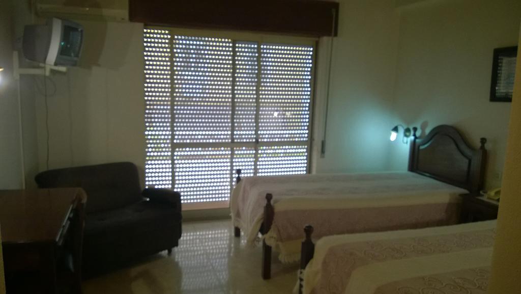 Residencial Gabriel Otel Santiago do Cacém Oda fotoğraf